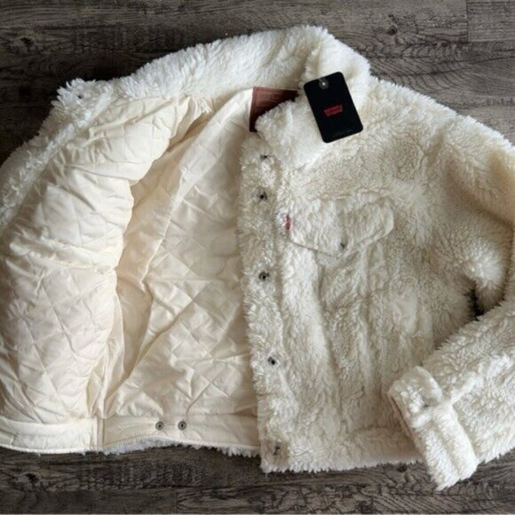 NWT Levi's Baby Bubble Sherpa Trucker Jacket Size Medium Coconut Milk - Picture 5 of 9